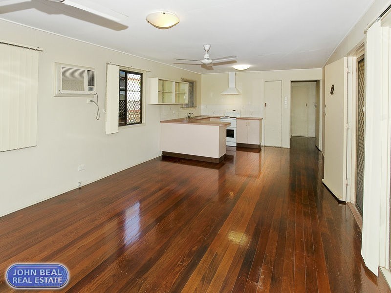 9 Janet Street, Margate QLD 4019