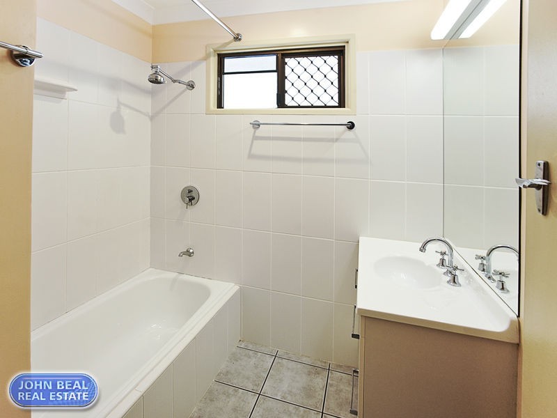 9 Janet Street, Margate QLD 4019