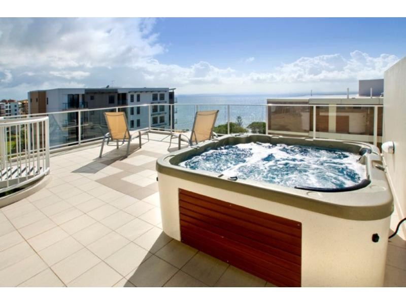 20/1 Sydney Street, Redcliffe QLD 4020