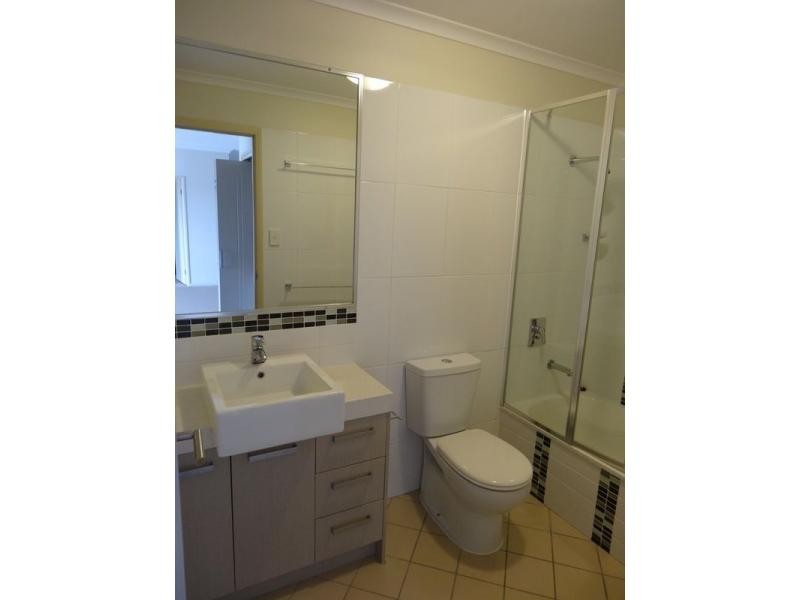 17/26 Sydney Street, Redcliffe QLD 4020