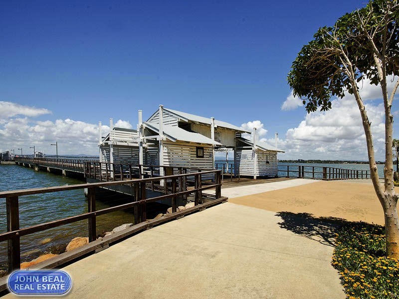 14 Inglis Street, Woody Point QLD 4019
