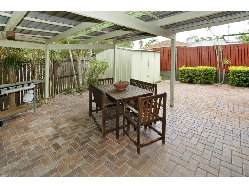 6 Finnegan Street, Rothwell QLD 4022