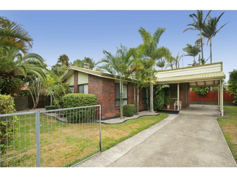 6 Finnegan Street, Rothwell QLD 4022