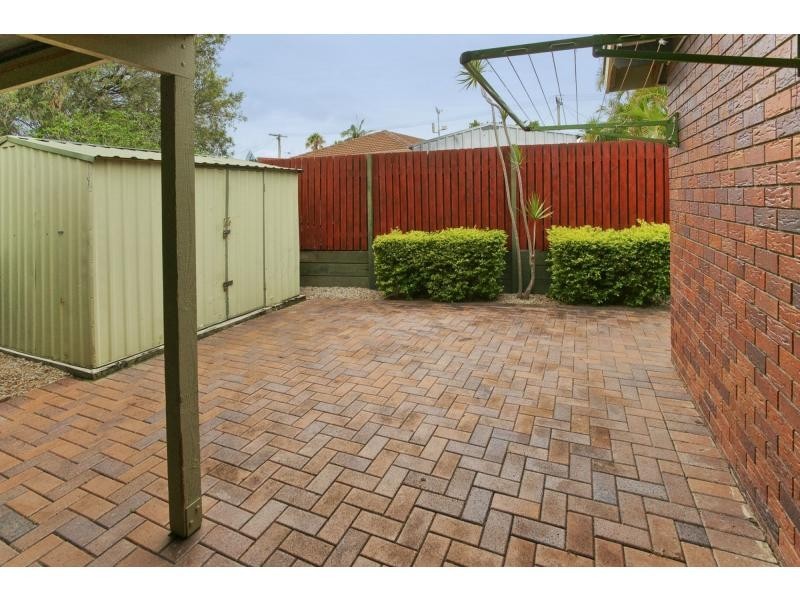6 Finnegan Street, Rothwell QLD 4022