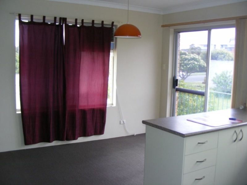 4/6 Meredith Street, Redcliffe QLD 4020