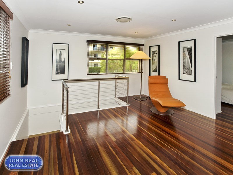 29 Murphy Street, Scarborough QLD 4020