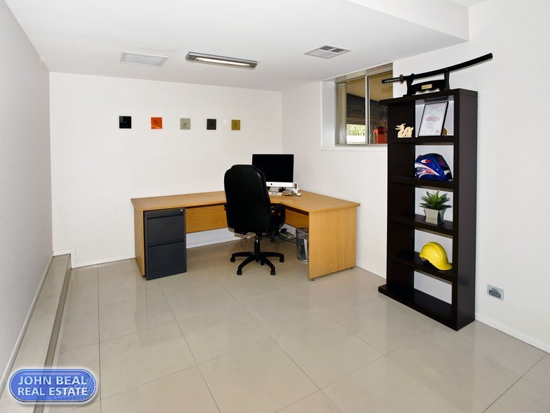 29 Murphy Street, Scarborough QLD 4020