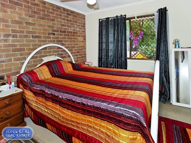 2/9 Queen Street, Scarborough QLD 4020