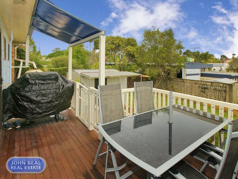 22 Houghton Avenue, Redcliffe QLD 4020