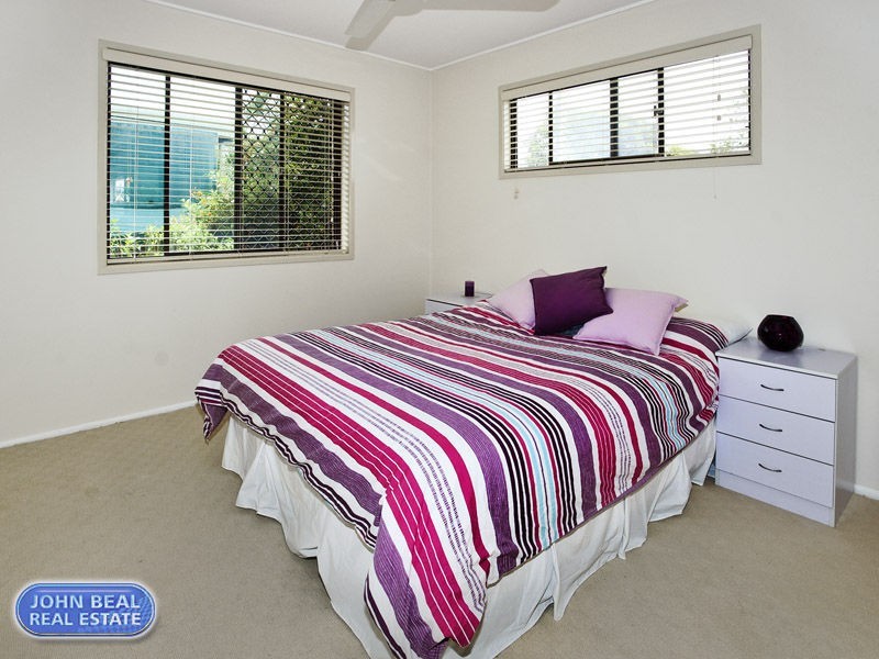 22 Houghton Avenue, Redcliffe QLD 4020