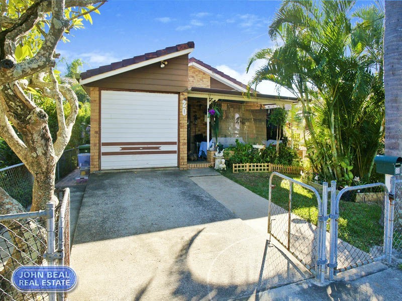 20 Anderson Street, Scarborough QLD 4020