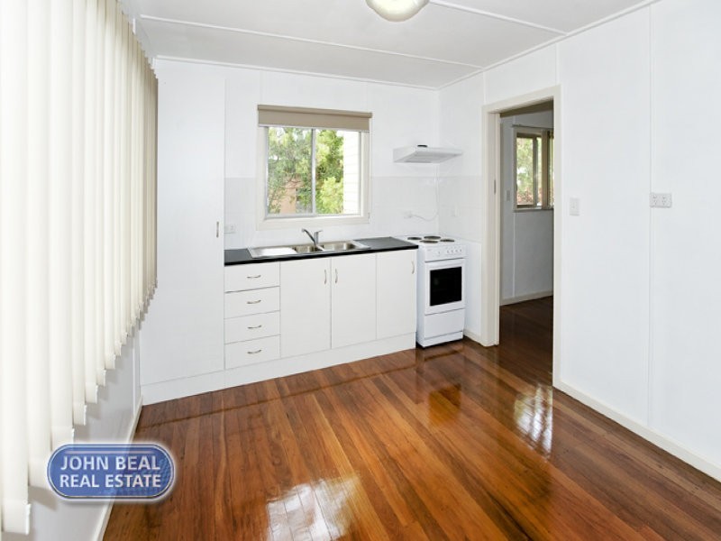 81 Arthur Street, Woody Point QLD 4019