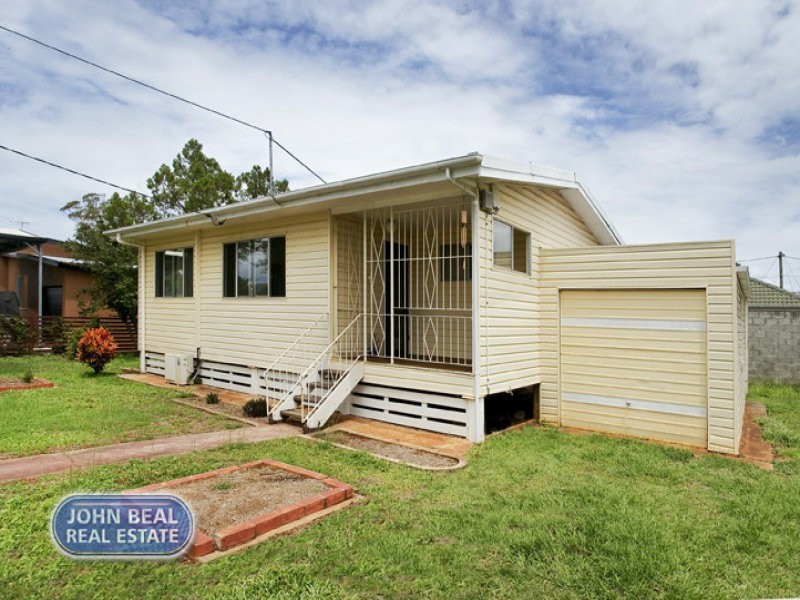 81 Arthur Street, Woody Point QLD 4019