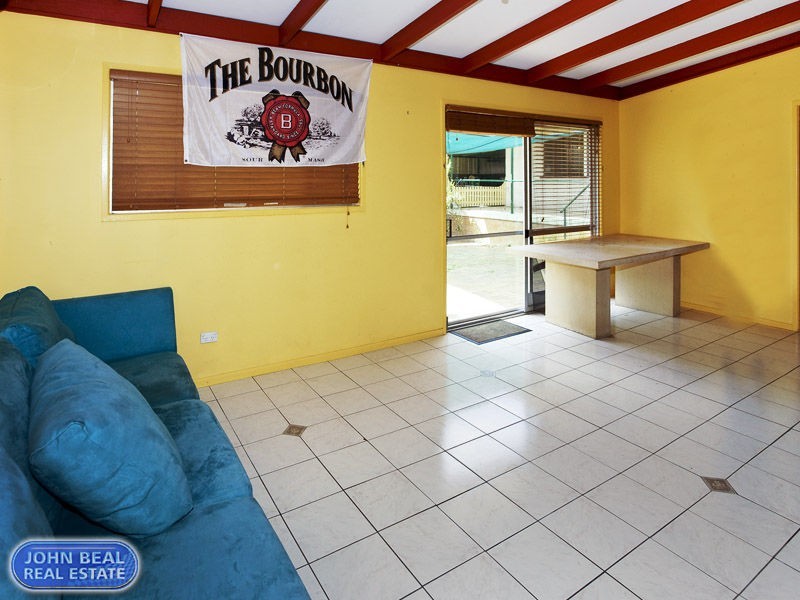 154 Anzac Avenue, Redcliffe QLD 4020
