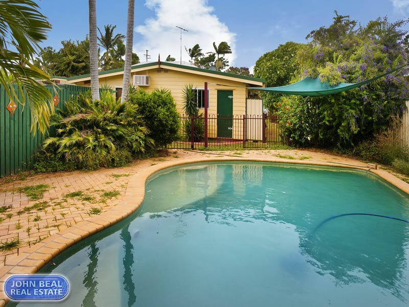 154 Anzac Avenue, Redcliffe QLD 4020