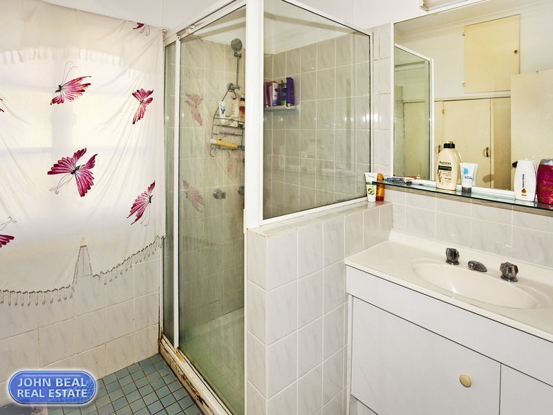 43 Dover Road, Margate QLD 4019