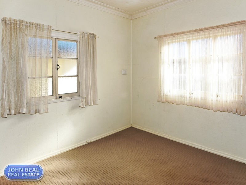 43 Dover Road, Margate QLD 4019