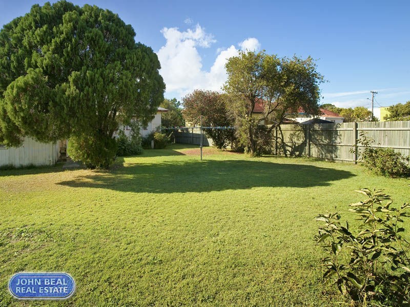 43 Dover Road, Margate QLD 4019