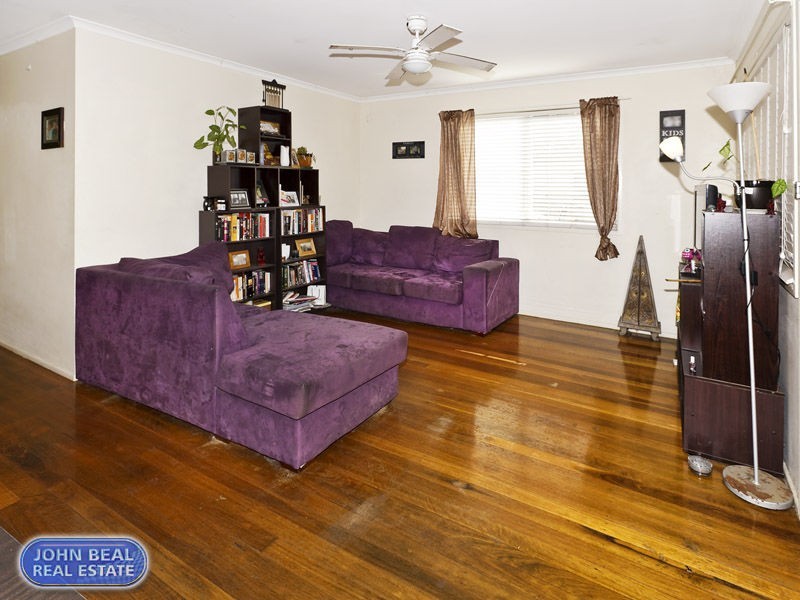 41 Sportsground Street, Redcliffe QLD 4020