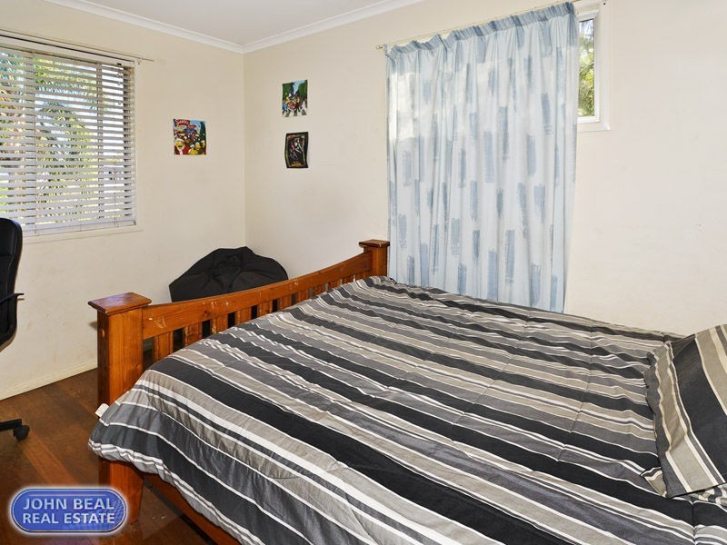 41 Sportsground Street, Redcliffe QLD 4020