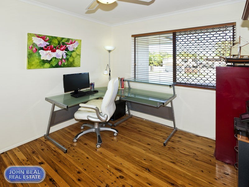 94 Griffith Road, Scarborough QLD 4020