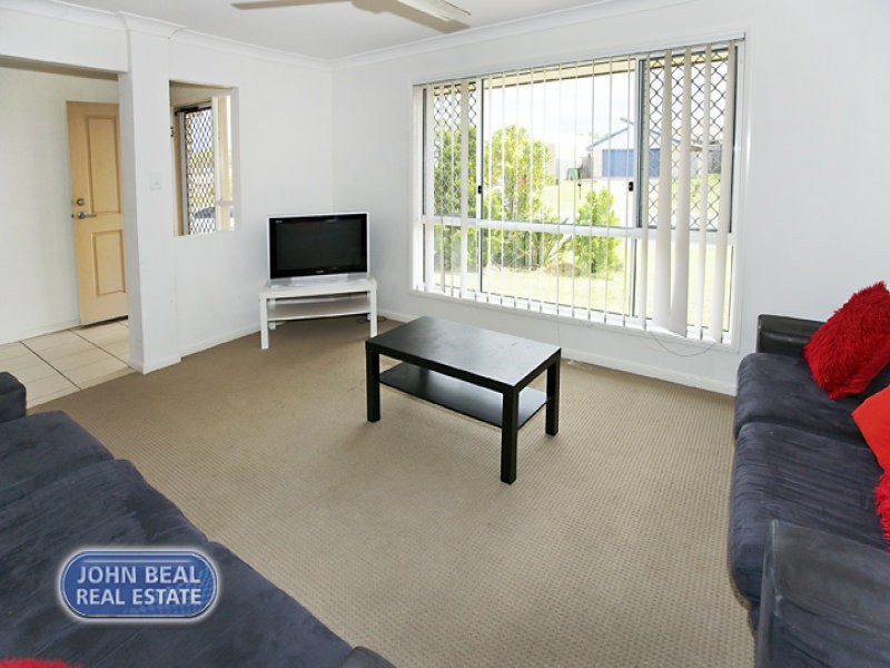 33 Amity Drive, Rothwell QLD 4022