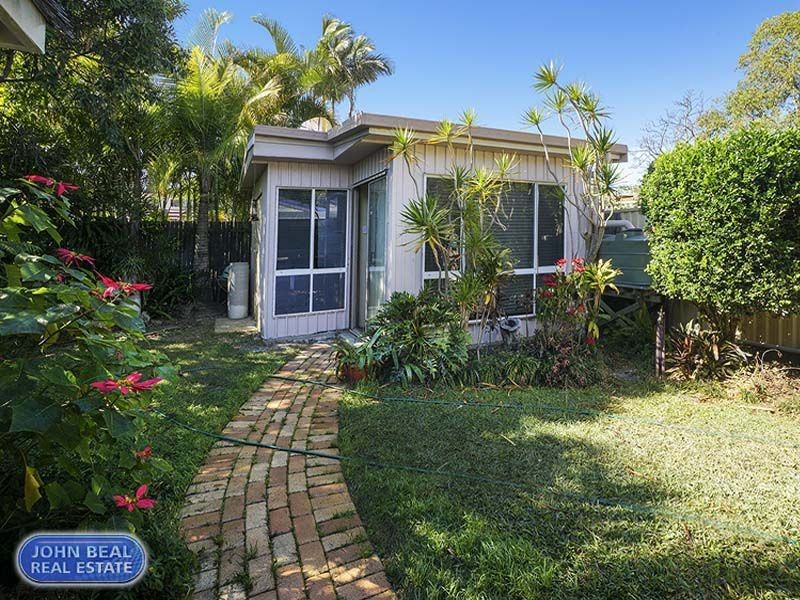54 Sportsground Street, Redcliffe QLD 4020