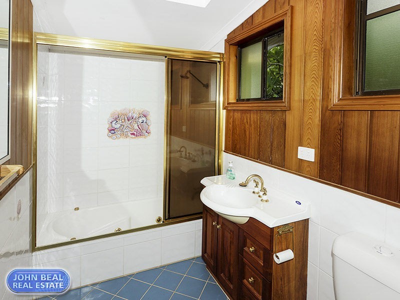 183 Landsborough Avenue, Scarborough QLD 4020