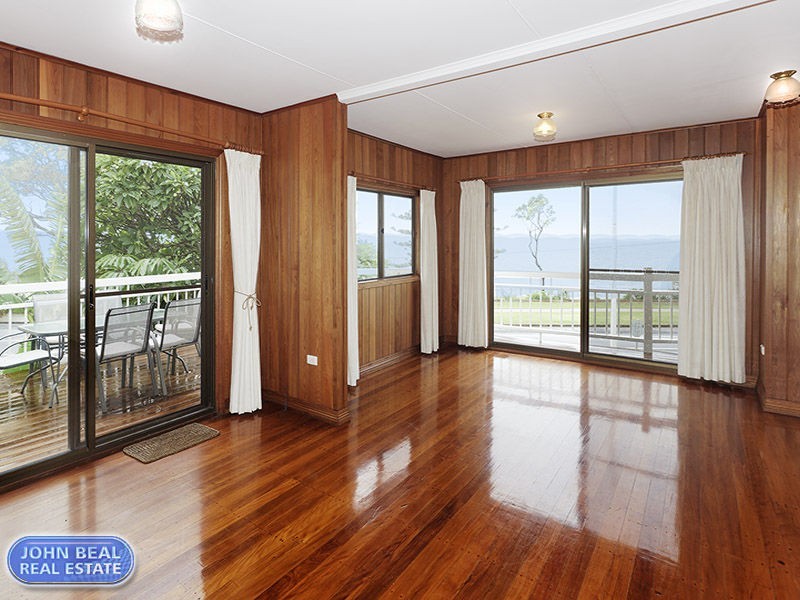 183 Landsborough Avenue, Scarborough QLD 4020