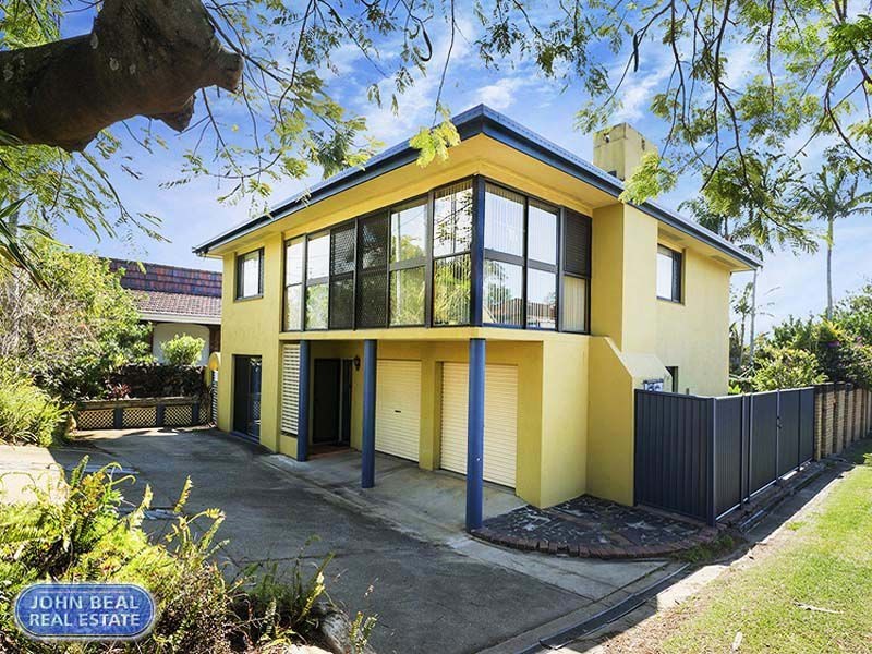 134 Anzac Avenue, Redcliffe QLD 4020