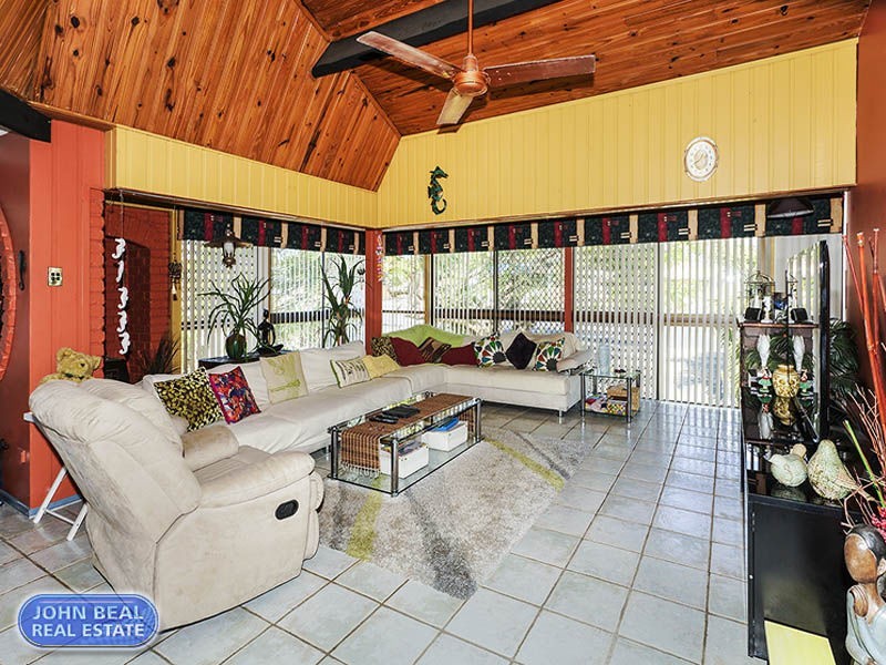 134 Anzac Avenue, Redcliffe QLD 4020