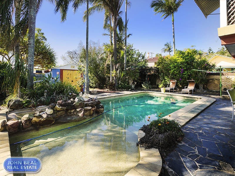 134 Anzac Avenue, Redcliffe QLD 4020