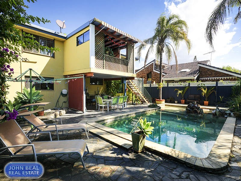 134 Anzac Avenue, Redcliffe QLD 4020