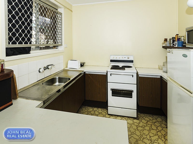 29 Livermore Street, Redcliffe QLD 4020