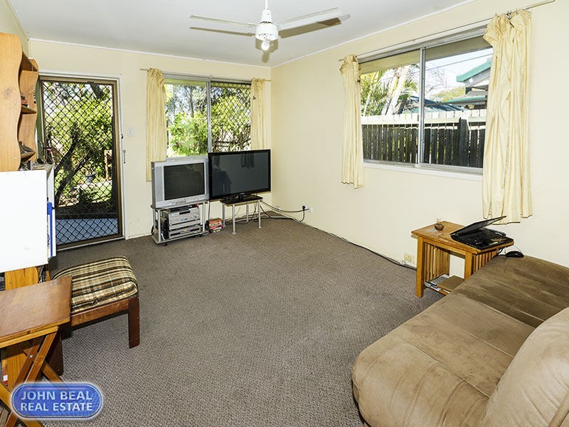 29 Livermore Street, Redcliffe QLD 4020
