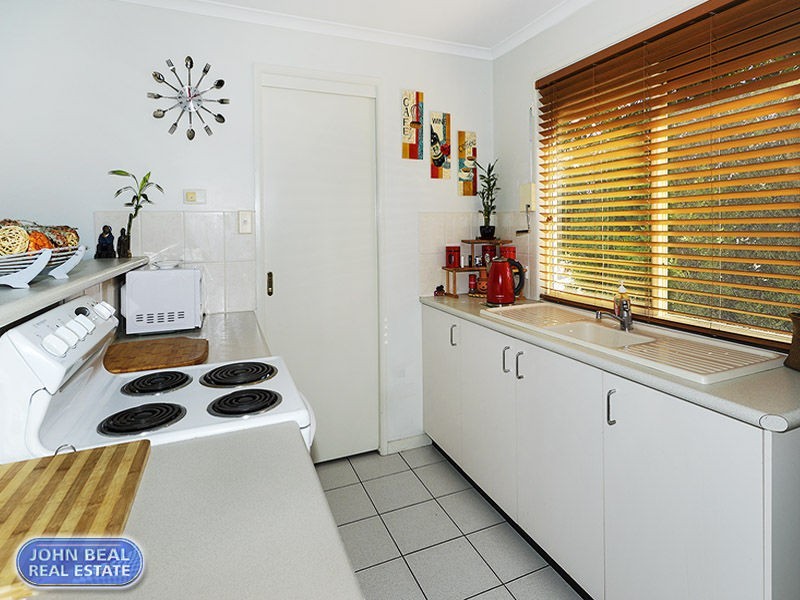 2/5 Cornelius Street, Clontarf QLD 4019