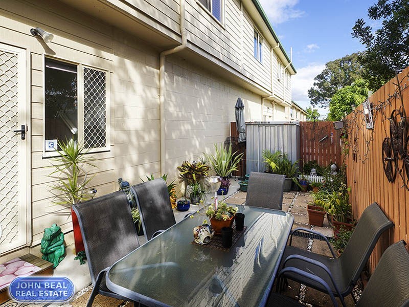 2/5 Cornelius Street, Clontarf QLD 4019