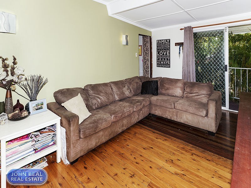 42 Pearl Street, Scarborough QLD 4020