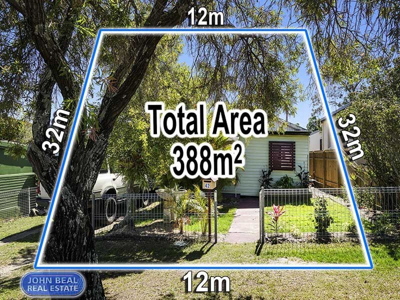 42 Pearl Street, Scarborough QLD 4020
