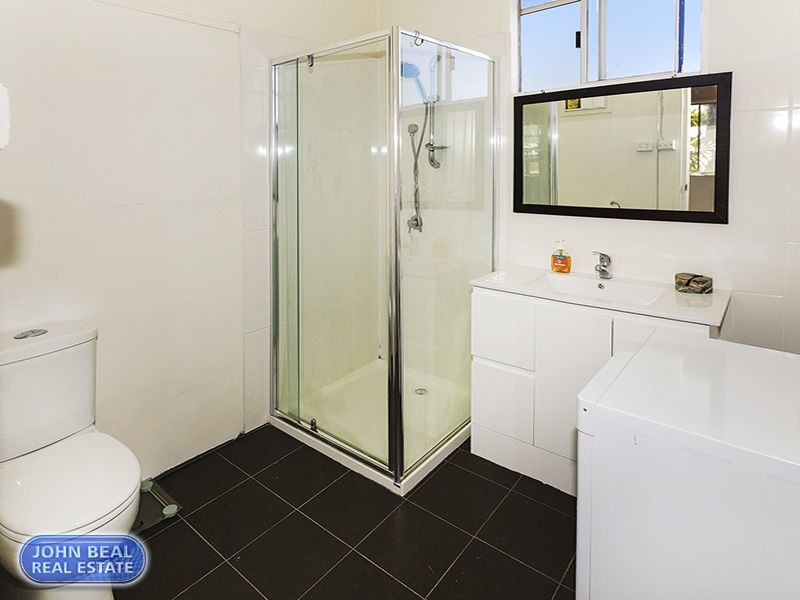 26 McLennan Street, Woody Point QLD 4019