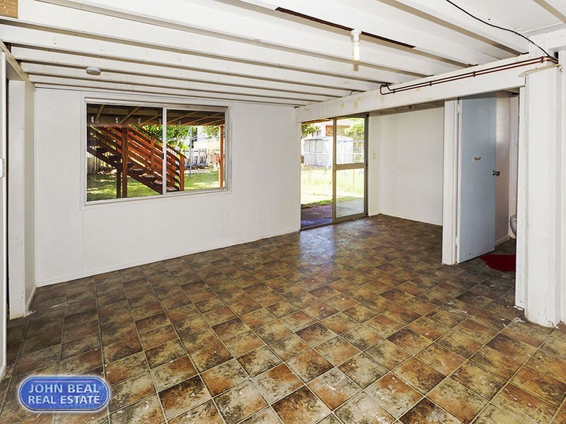 26 McLennan Street, Woody Point QLD 4019