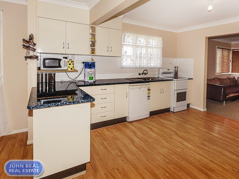 15 Conley Street, Clontarf QLD 4019