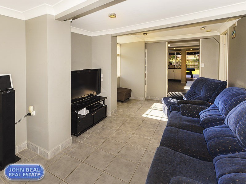 15 Conley Street, Clontarf QLD 4019