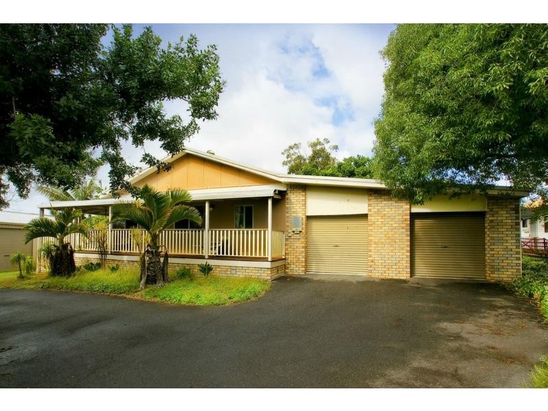 151 Anzac Avenue, Redcliffe QLD 4020