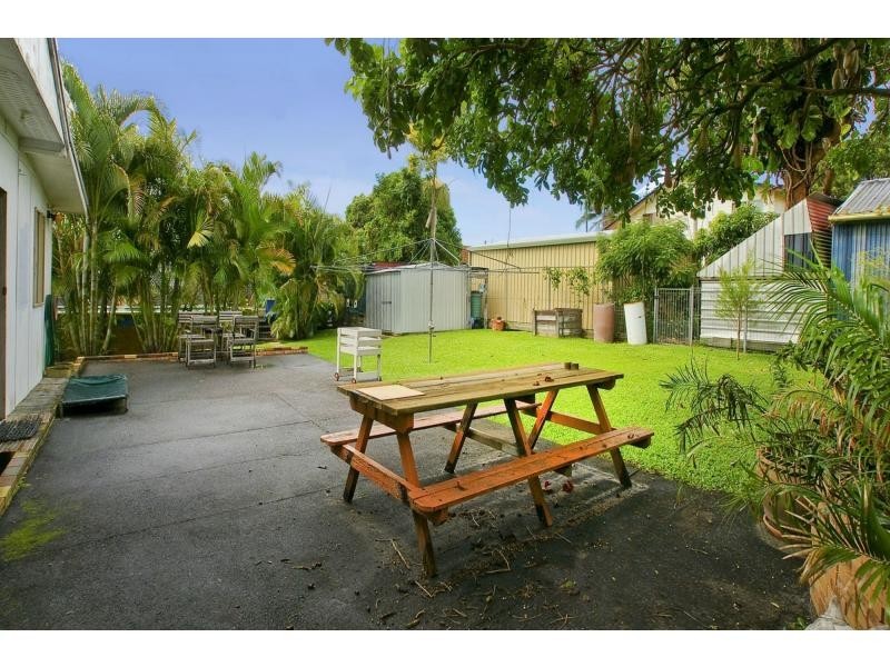 151 Anzac Avenue, Redcliffe QLD 4020