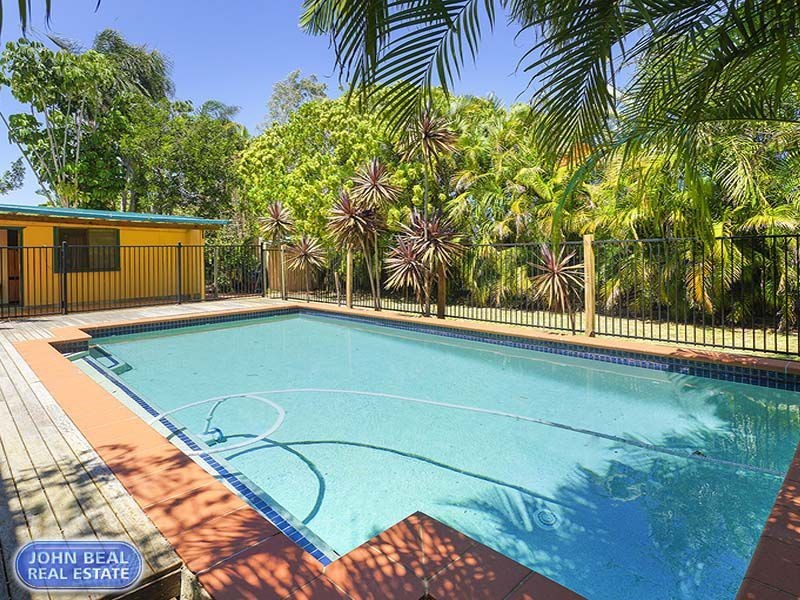 37 Bailey Street, Woody Point QLD 4019