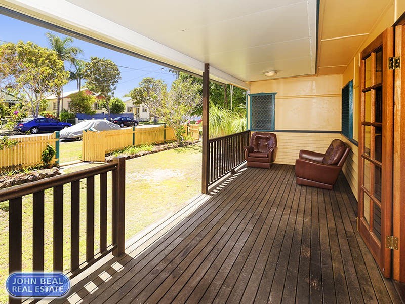 37 Bailey Street, Woody Point QLD 4019