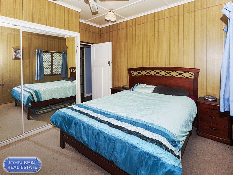 37 Bailey Street, Woody Point QLD 4019