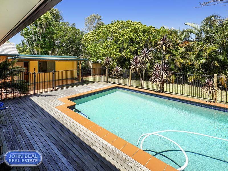 37 Bailey Street, Woody Point QLD 4019
