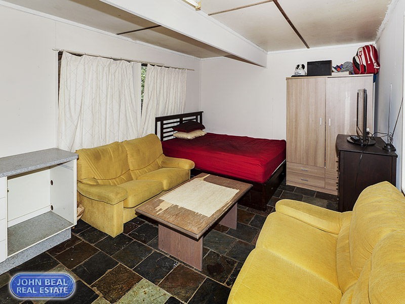 37 Bailey Street, Woody Point QLD 4019